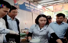 Phạt 2 nhà hàng vi phạm an toàn thực phẩm tại Lễ hội chùa Hương