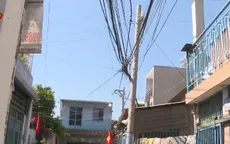 Dây cáp chằng chịt ảnh hưởng đến xây dựng của các hộ dân