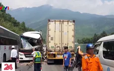 13 du khách Hàn Quốc bị tại nạn giao thông đã về nước