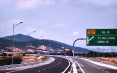 Bắt quả tang 3 đối tượng ném đá trên cao tốc Hạ Long
