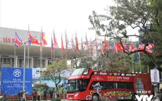 Đường phố Hà Nội "khoác áo mới" chào mừng Hội nghị Thượng đỉnh Mỹ - Triều lần 2