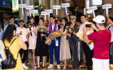 Chiến thắng trở về, Nam vương Trịnh Bảo được chào đón nồng nhiệt