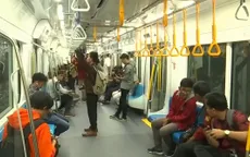 Người dân Jakarta (Indonesia) hào hứng với hệ thống tàu điện MRT