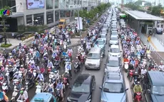 Thí điểm hạn chế xe máy trên đường Lê Văn Lương hoặc Nguyễn Trãi, Hà Nội