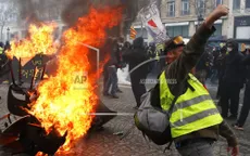 Paris, Pháp chìm trong biển lửa vì bạo loạn