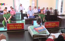 Xét xử kế toán trường học tham ô hàng trăm triệu đồng