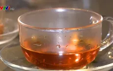 Uống trà quá nóng tăng nguy cơ ung thư