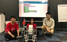 Trẻ em say mê với trải nghiệm lập trình robot