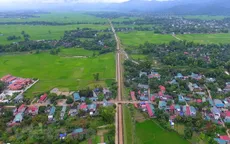 Thanh niên xung phong dẫn nước cho cánh đồng Mường Thanh