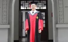 Trung Quốc: Từ người chăn vịt trở thành tiến sĩ sau 20 năm cố gắng