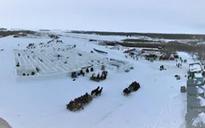 Chiêm ngưỡng mê cung bằng tuyết lớn nhất thế giới