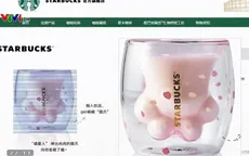 Cốc chân mèo Starbucks khiến giới trẻ Trung Quốc phát cuồng