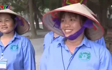 Những hướng dẫn viên du lịch đặc biệt tại Tràng An, Ninh Bình