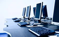 Đến cả máy tính Mac cũng không "cứu" được thị trường PC