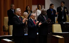 Cuba củng cố phòng thủ và thúc đẩy kinh tế