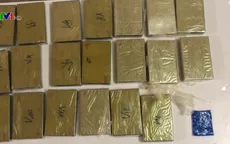 Bắt giữ đối tượng vận chuyển trái phép 20 bánh heroin