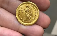 Phát hiện đồng tiền vàng niên đại 1.600 năm tuổi tại Israel