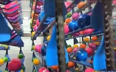 Nhuộm 16.000 quả trứng phục sinh trong một giờ