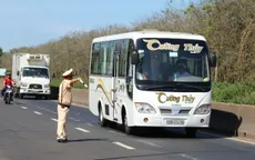 TP.HCM: Nhiều xe khách sử dụng bình chữa cháy hết hạn