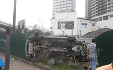 Hà Nội: Xế sang gây tai nạn liên hoàn, nhiều người bị thương