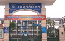 Trường Tiểu học Chu Văn An nhận lỗi trước tình trạng thịt gà bốc mùi