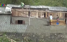 Gần 200 nhà bị tốc mái do gió lốc tại Bắc Kạn, Lai Châu