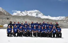 Kỷ lục chơi bóng bầu dục ở độ cao 6.331m