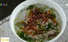 Thưởng thức bữa sáng đặc biệt tại làng bún riêu cua trăm năm tuổi