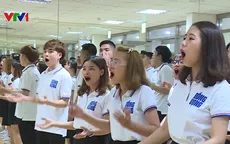 Dàn hợp xướng của công nhân khu công nghiệp Bắc Ninh