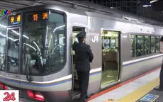12.000 khách đi tàu Nhật Bản bị hoãn chuyến vì một con ốc sên