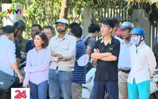 Phụ huynh tiếp sức cùng con qua mùa thi