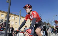 Tom Dumoulin không thể tham dự Tour de France 2019