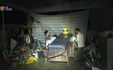Di dời dân khẩn cấp ở khu vực cháy rừng tại tỉnh Hà Tĩnh