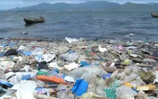 Du lịch biển ngăn chặn rác thải nhựa