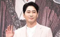 Mỹ nam Kang Ji Hwan bị bắt vì quấy rối tình dục