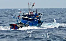 Cứu nạn 6 ngư dân trên vùng biển Hoàng Sa