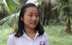 Tình cảm của thanh niên kiều bào với Bác Hồ