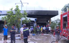 Vĩnh Long: cây xăng bùng cháy, nhiều người hốt hoảng