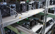 Trung Quốc tịch thu 4.000 máy đào tiền ảo câu trộm điện