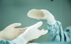 Thu hồi miếng độn ngực do có nguy cơ dẫn tới bệnh ung thư