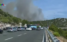 Cháy rừng tại Croatia, một tuyến đường cao tốc phải đóng cửa