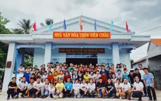 Trẻ em làng biển Tiên Châu vui sướng với lớp học kỹ năng của đoàn đại biểu SSEAYP Việt Nam