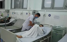 Sóng biển cuốn 4 khách du lịch chết đuối