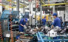 Sản lượng công nghiệp Trung Quốc tăng chậm nhất 17 năm