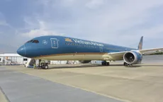 Máy bay Boeing 787-10 Dreamliner đầu tiên của Vietnam Airlines đã cất cánh về Việt Nam