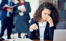 8/10 người Mỹ bật khóc vì áp lực công việc và đồng nghiệp