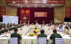 Bộ trưởng Bộ Quốc phòng Ngô Xuân Lịch làm việc tại Kiên Giang