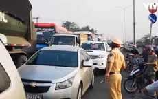 Ám ảnh kinh hoàng kẹt xe trên Quốc lộ 51