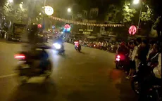 Bắt các đối tượng đua xe, cổ vũ đua xe trái phép quanh Hồ Gươm