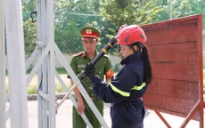 Mỹ nhân hành động: Phương Oanh tiếp tục dẫn đầu